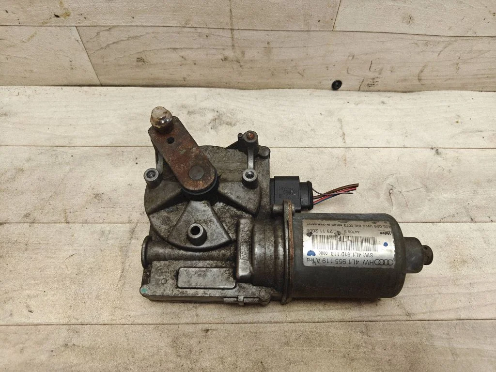 Wiper motor 4L1955119A