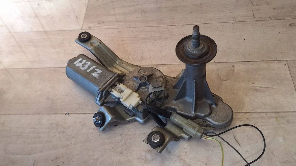 Rear window wiper motor 34952581