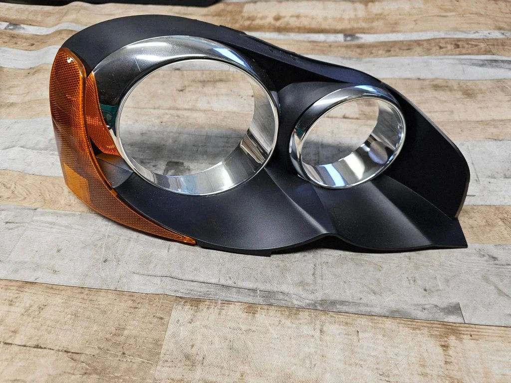 Headlight part – Volvo XC90 (2007-2014)