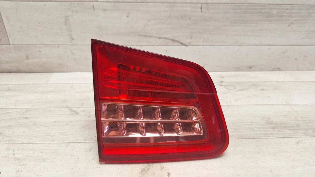 Tailgate rear/tail lights 9687583080