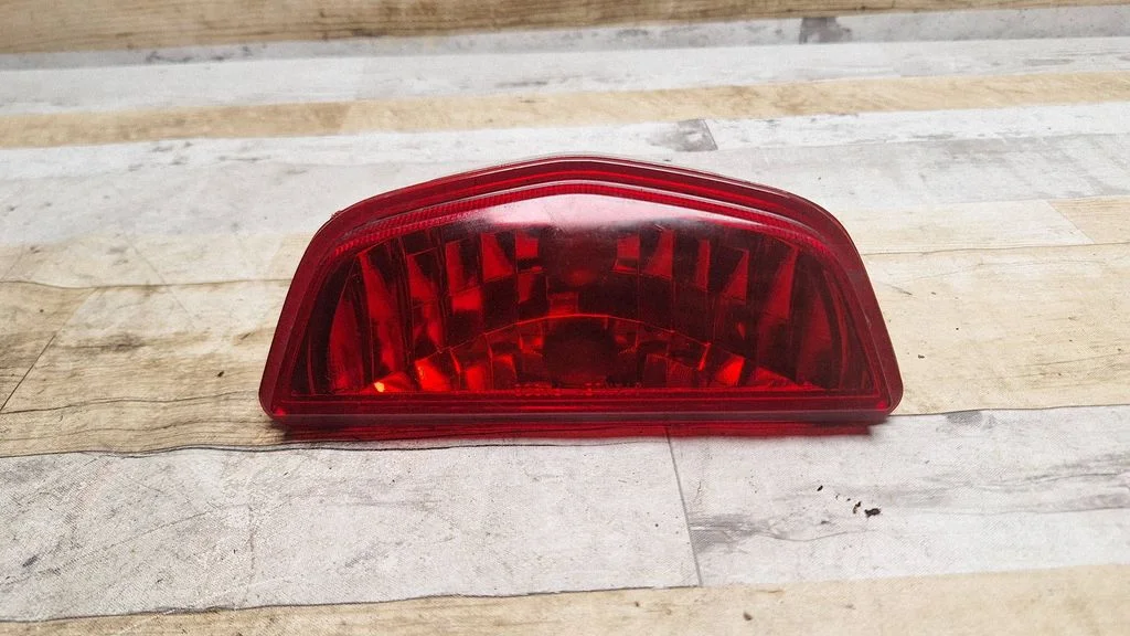 Rear fog light – Mazda 5 (2005-2010)