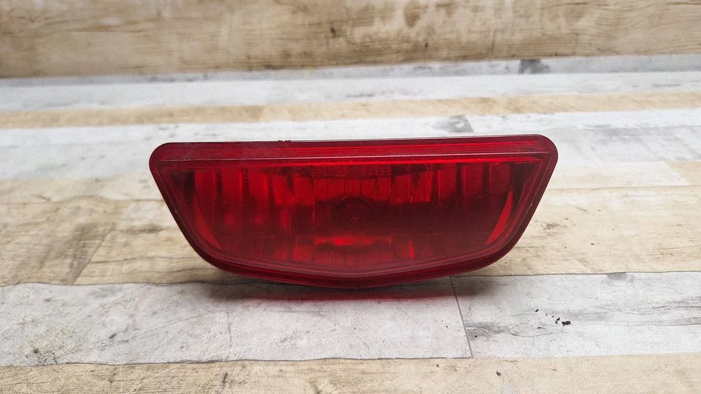 Rear fog light – Mazda 5 (2005-2010)