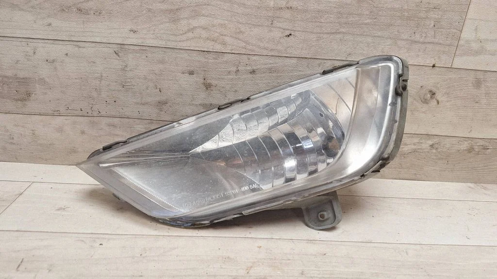 Front fog light 922014U0