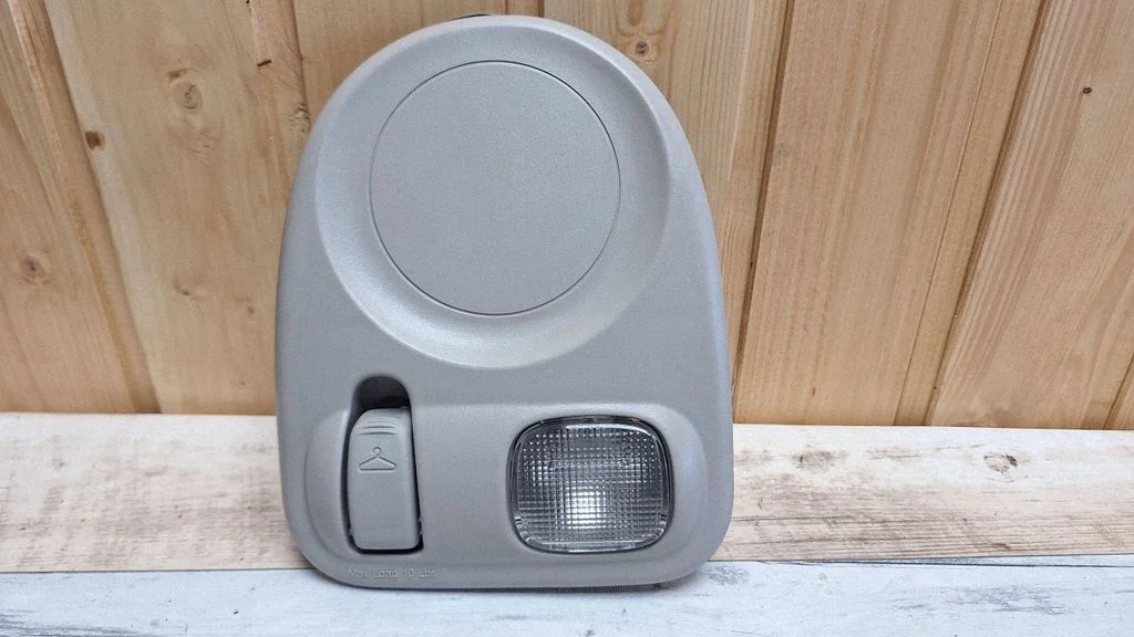 Boot/trunk interior light 828461