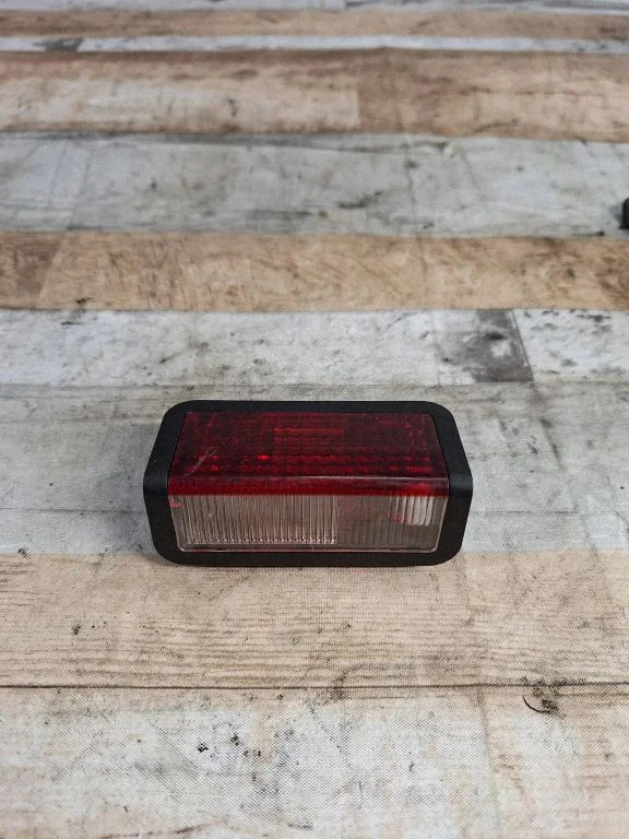 Boot/trunk interior light 9185401