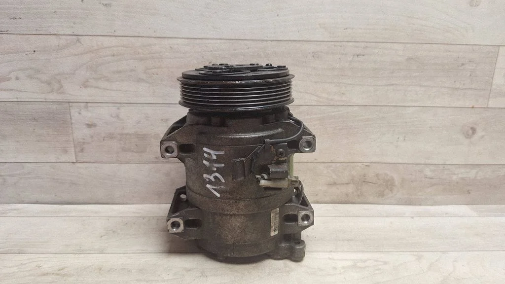 Air conditioning (A/C) compressor (pump) – Volvo V70 (2000-2004)