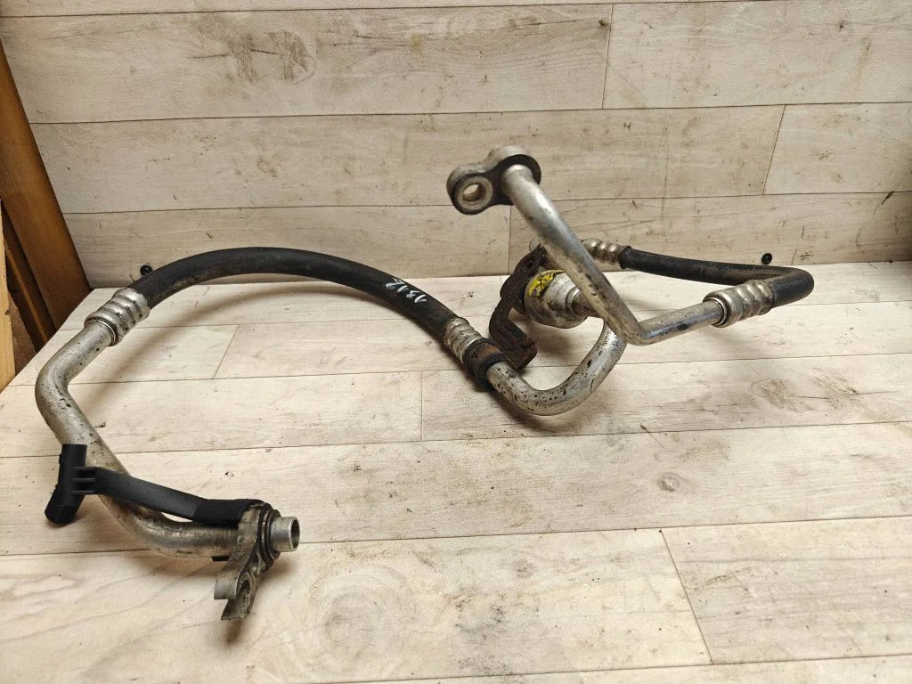 Air conditioning (A/C) pipe/hose – Opel Vectra C (2002-2005)