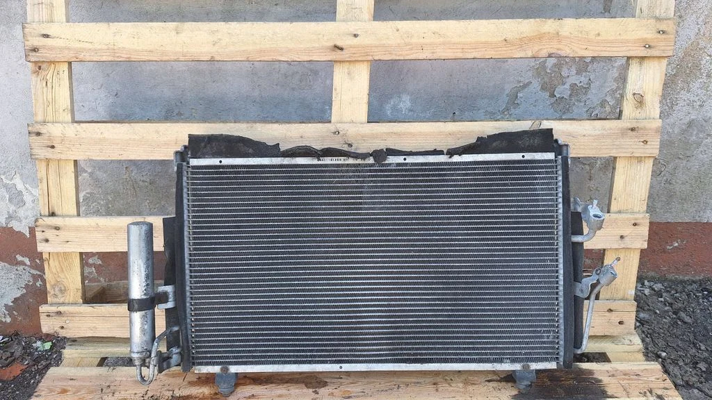 Gaisa kondicioniera dzesēšanas radiators (kondensators)