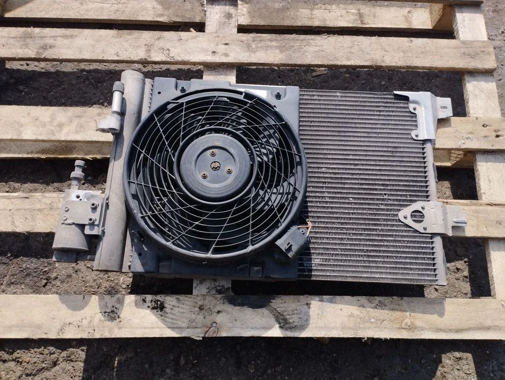 Kliimaseadme jahutusradiaator (kondensaator) 09130610