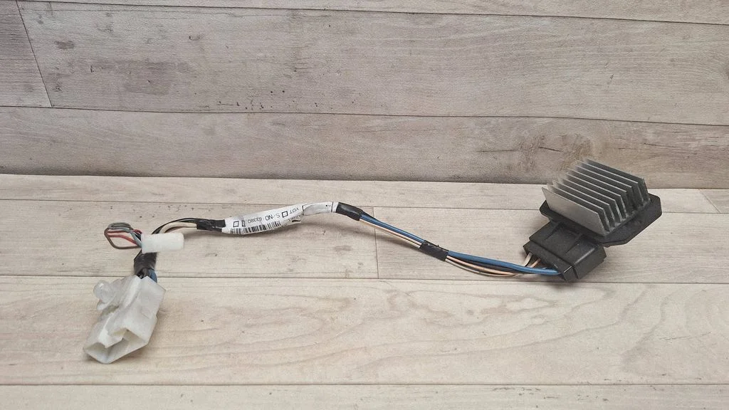 Heater blower motor/fan resistor 4993002121