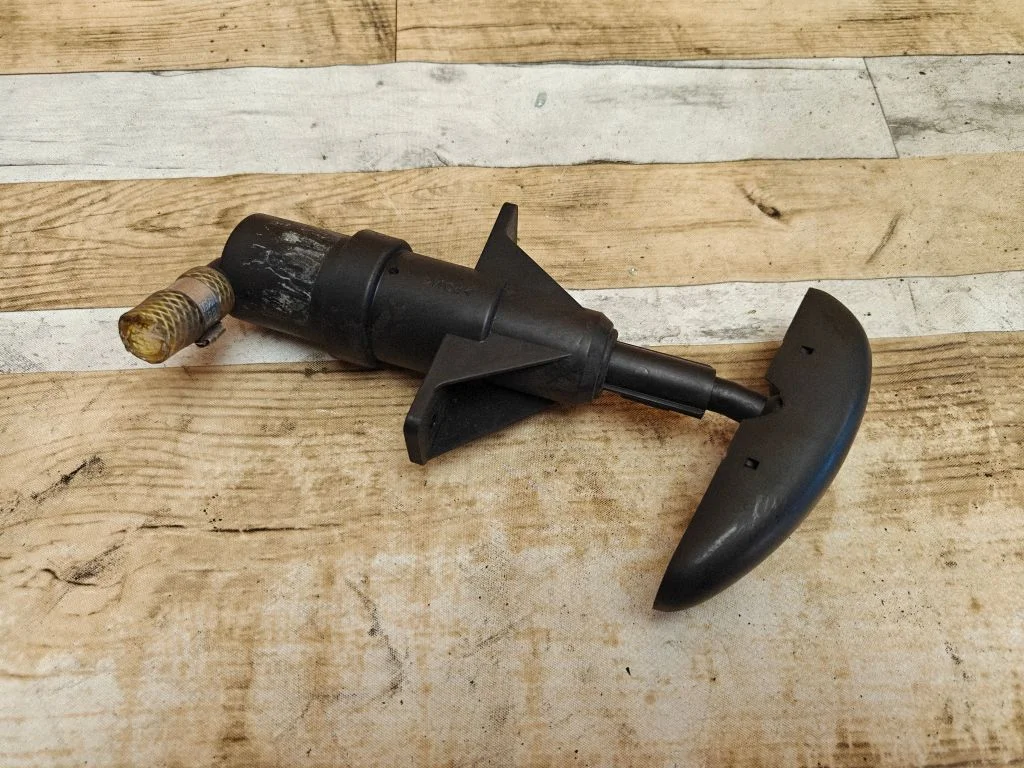Headlight washer spray nozzle – Seat Alhambra (Mk1) (1996-2010)
