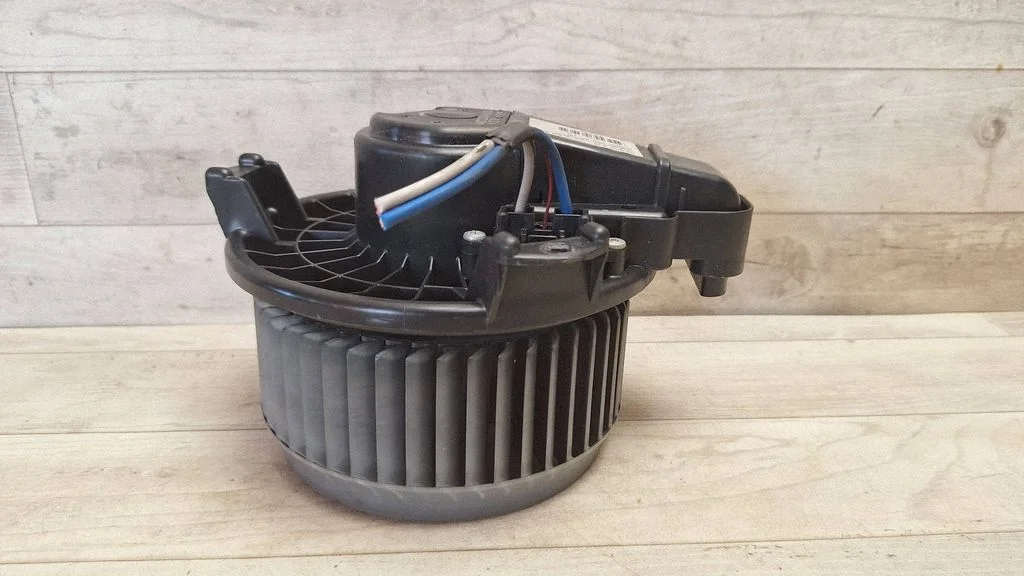 Heater fan/blower AV2727008103