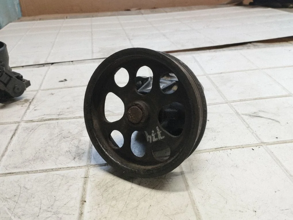 Water pump 46819138