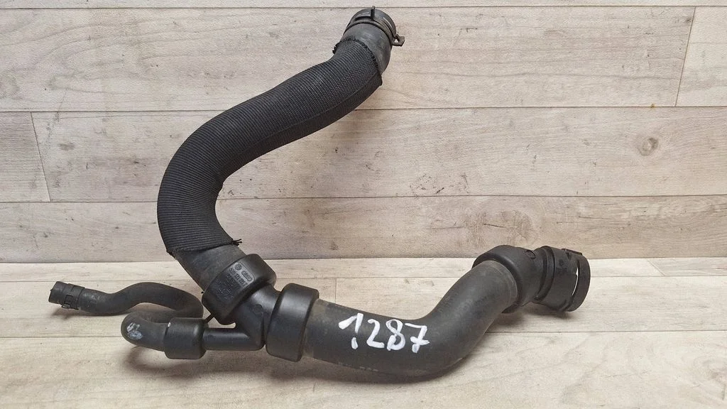 Engine coolant pipe/hose 4B0121101T