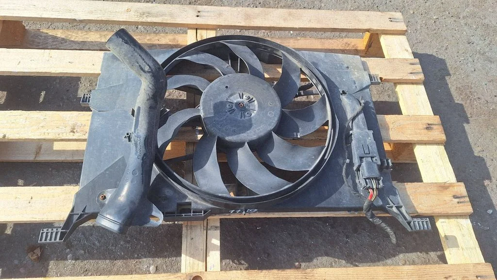 Elektriline radiaatori jahutusventilaator 3137229007