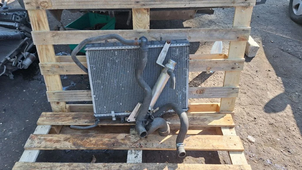 Coolant radiator