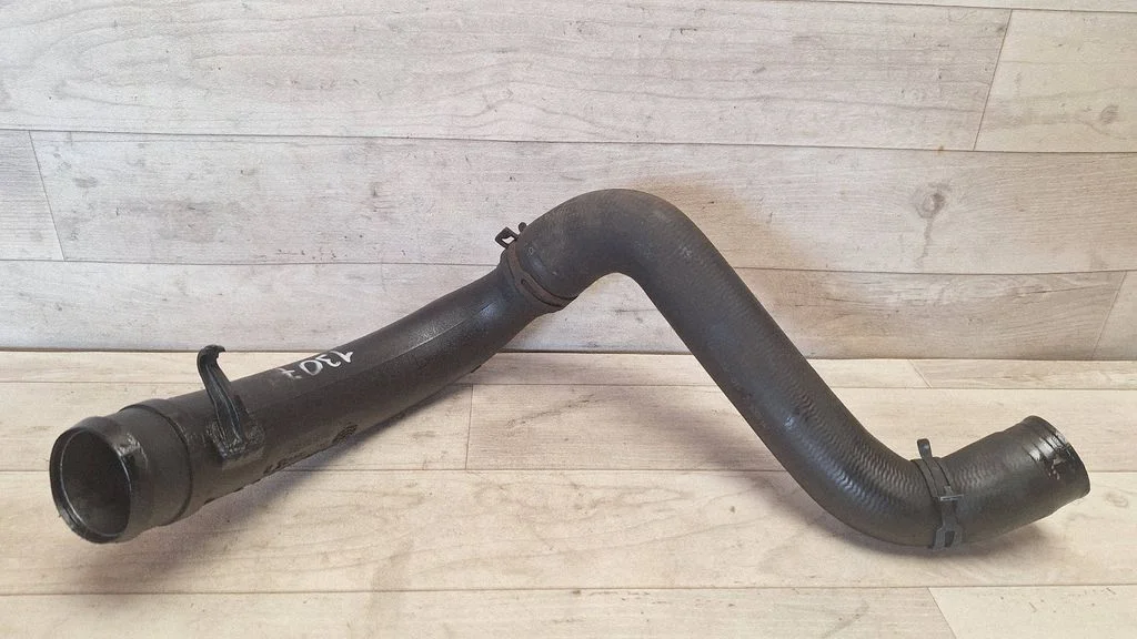 Intercooler hose/pipe 6Q0145770