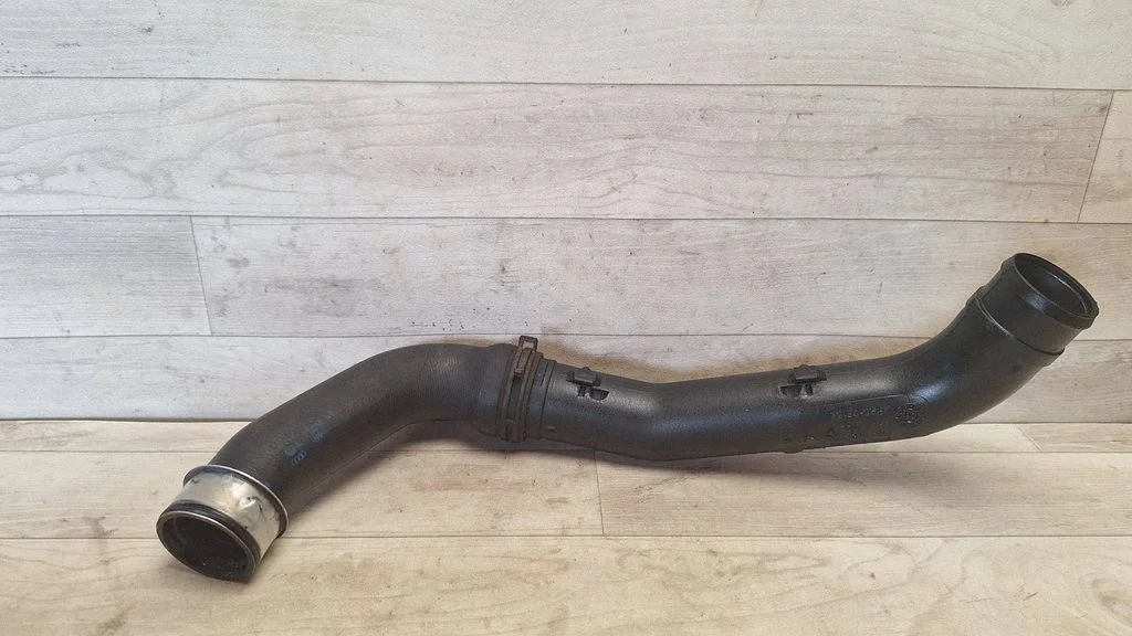 Intercooler hose/pipe 6Q0145770