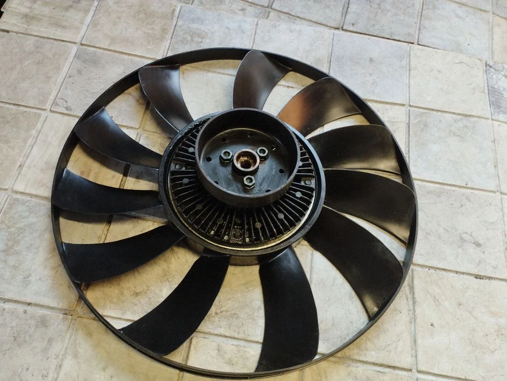 Viscous fan clutch – Volkswagen Passat B5.5 (2001-2005)