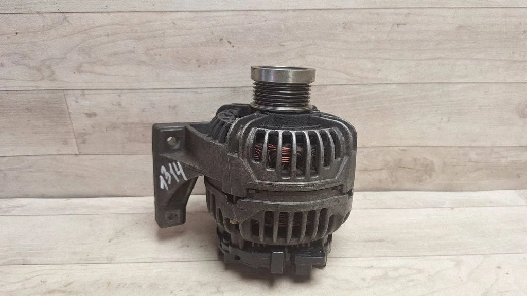 Generator/alternator 8676496