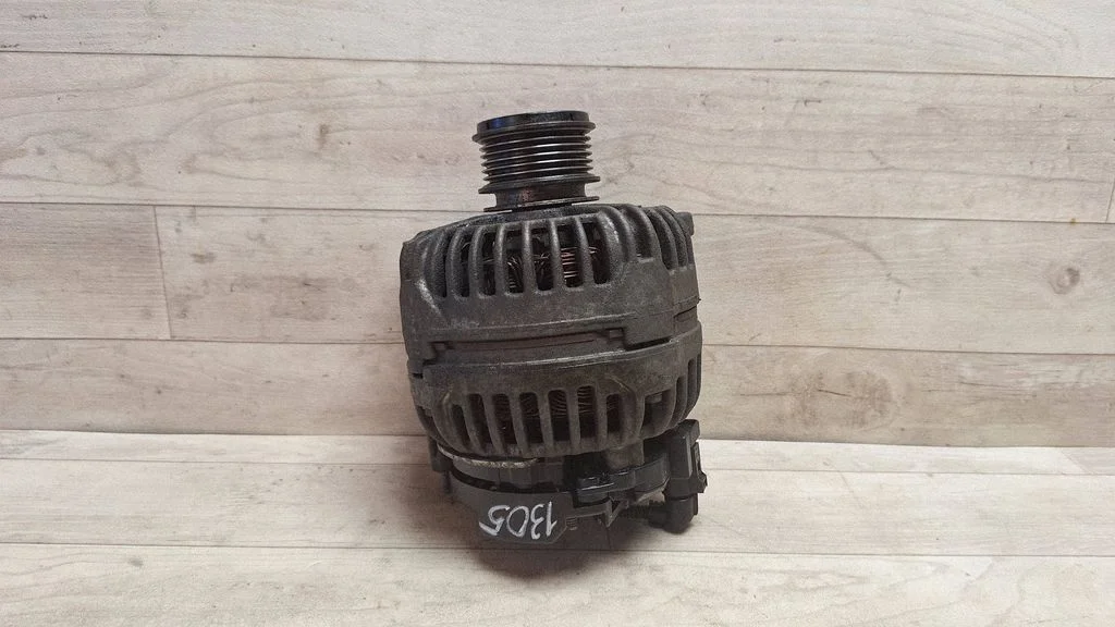 Generator/alternator 06F903023F