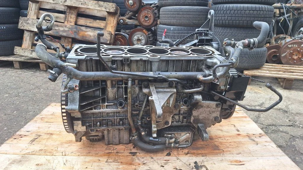 Engine block – Volvo XC90 (2003-2006)