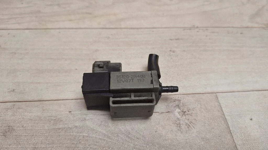 Zawór elektromagnetyczny turbo 351202A400
