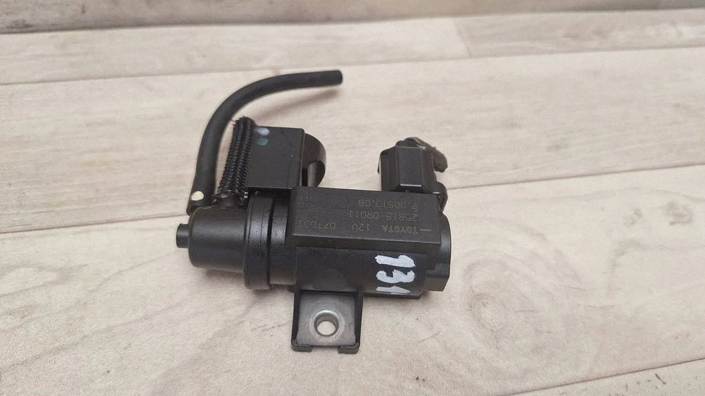 Turbo solenoid valve 258190R011