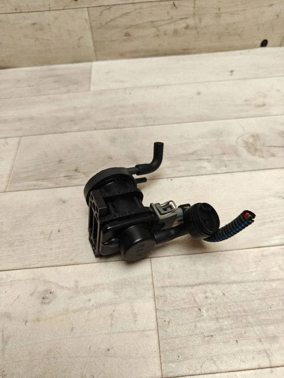 Turbo solenoid valve 4534375