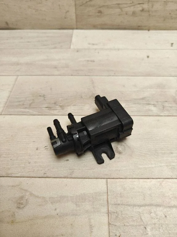 Turbo solenoid valve 9674084680