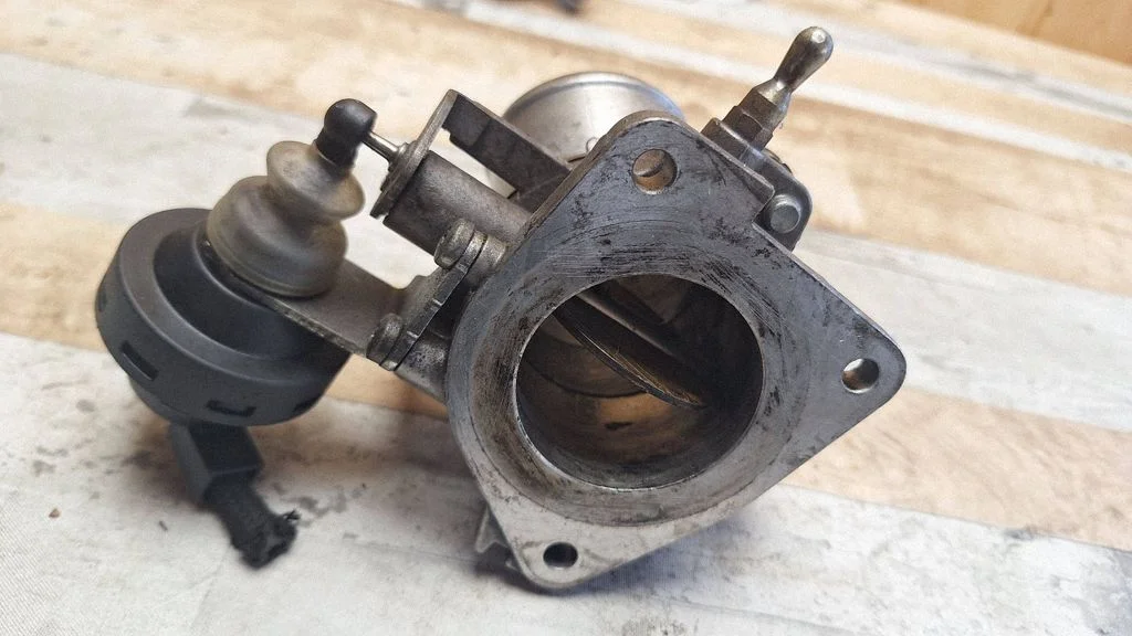 Throttle body valve