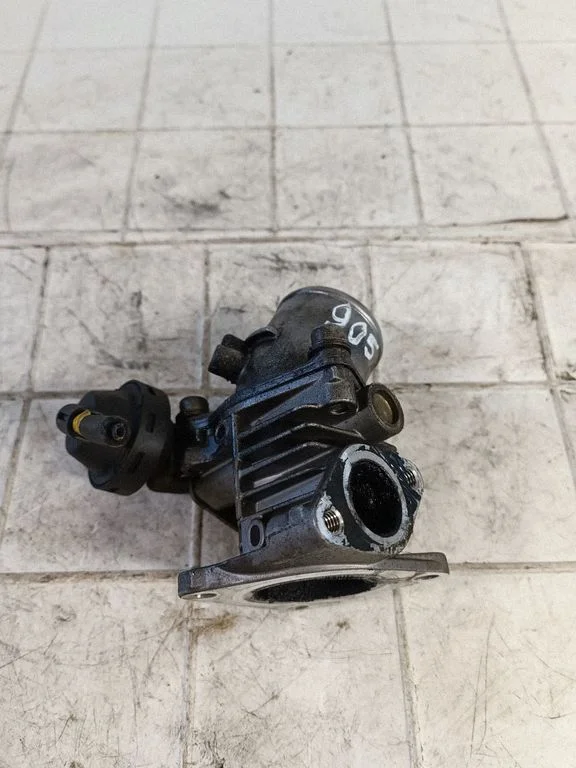 Throttle body valve – Toyota Corolla Verso AR10 (2004-2009)