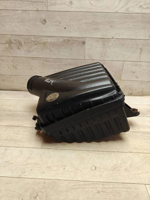 Air filter box 96182219