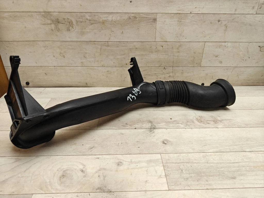 Air intake hose/pipe 9202936
