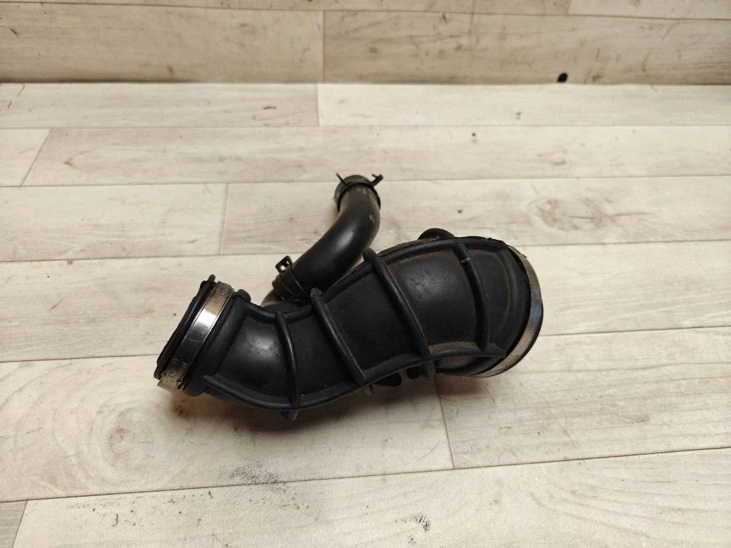 Air intake hose/pipe 90530768