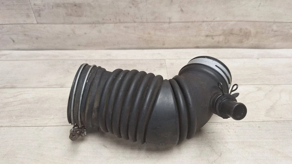 Turbo air intake inlet pipe/hose 178810R020