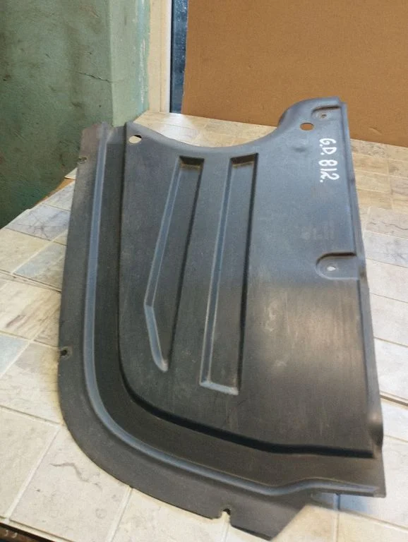 Fuel tank bottom protection – Volkswagen Passat B6 (2005-2010)