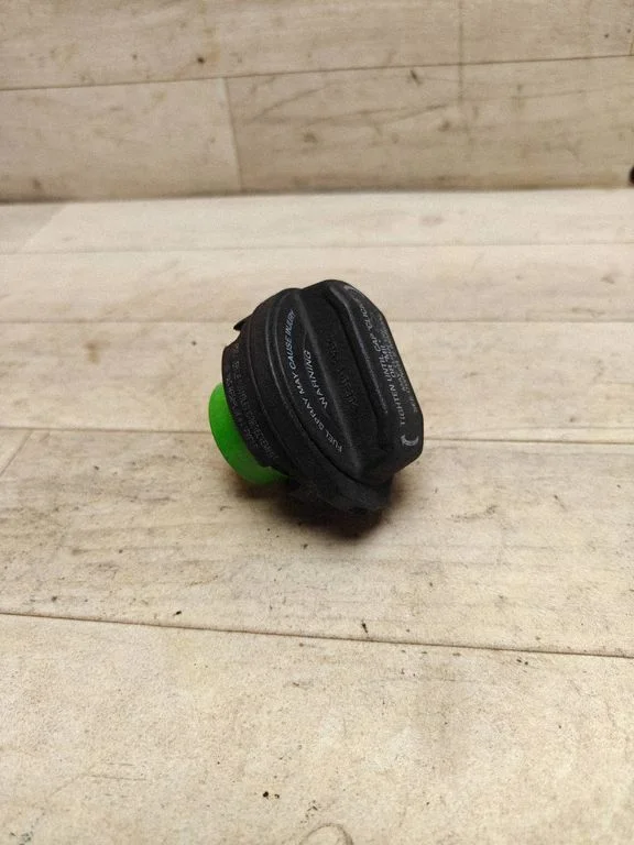 Fuel tank filler cap 3D0201553D