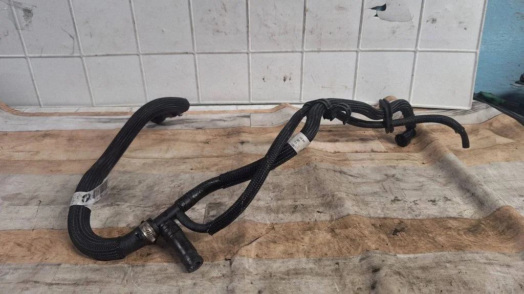 Fuel line pipe 781078801