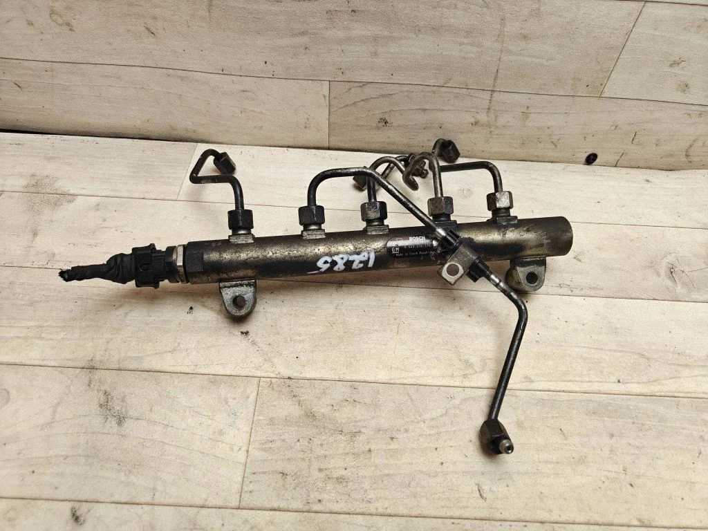 Fuel main line pipe 0445214174