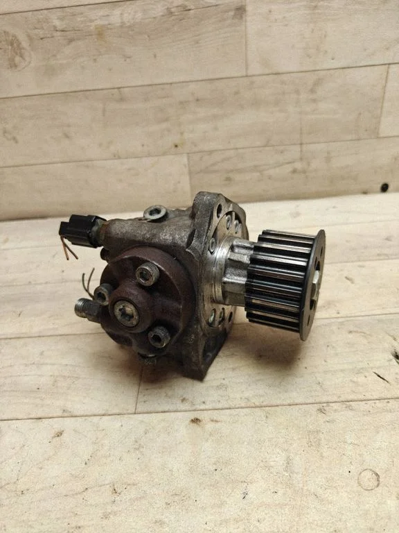 Fuel injection high pressure pump RF7J13800A
