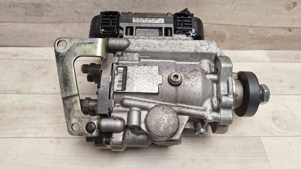 Fuel injection high pressure pump 0470504214