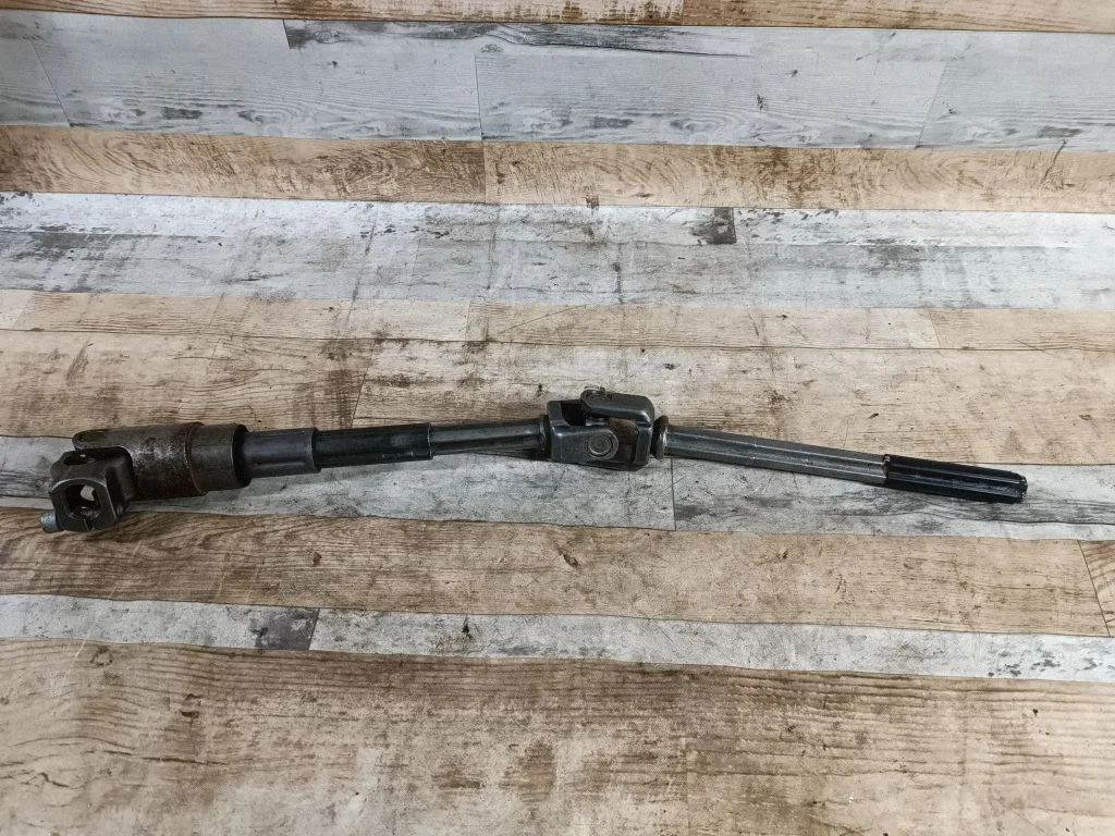 Steering column universal joint