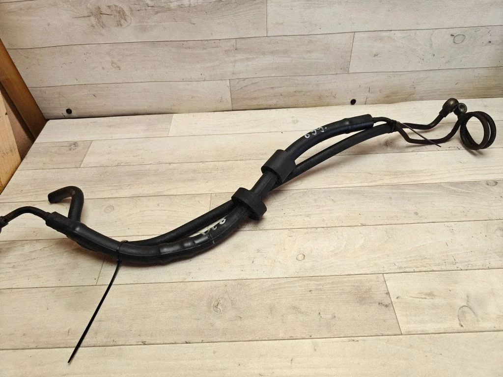 Power steering hose/pipe/line