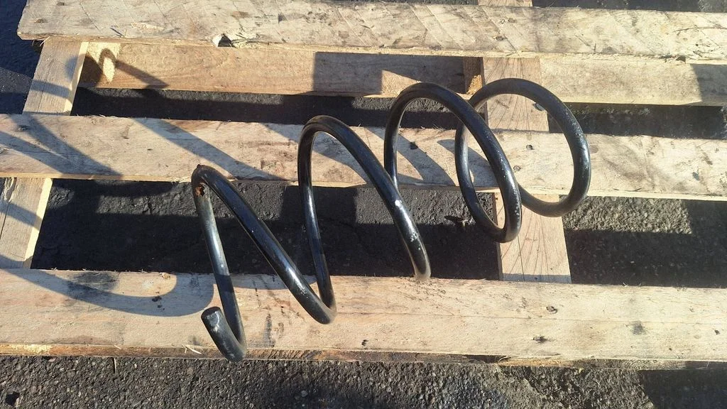 Front coil spring – BMW X3 E83 (2003-2010)
