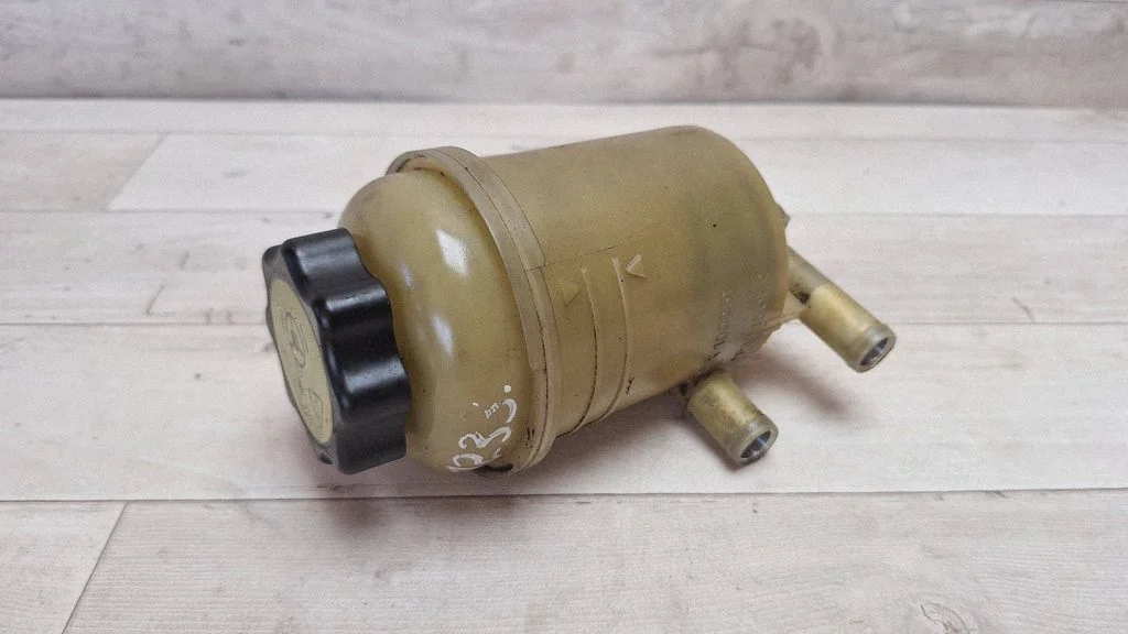 Power steering fluid tank/reservoir OFX100251