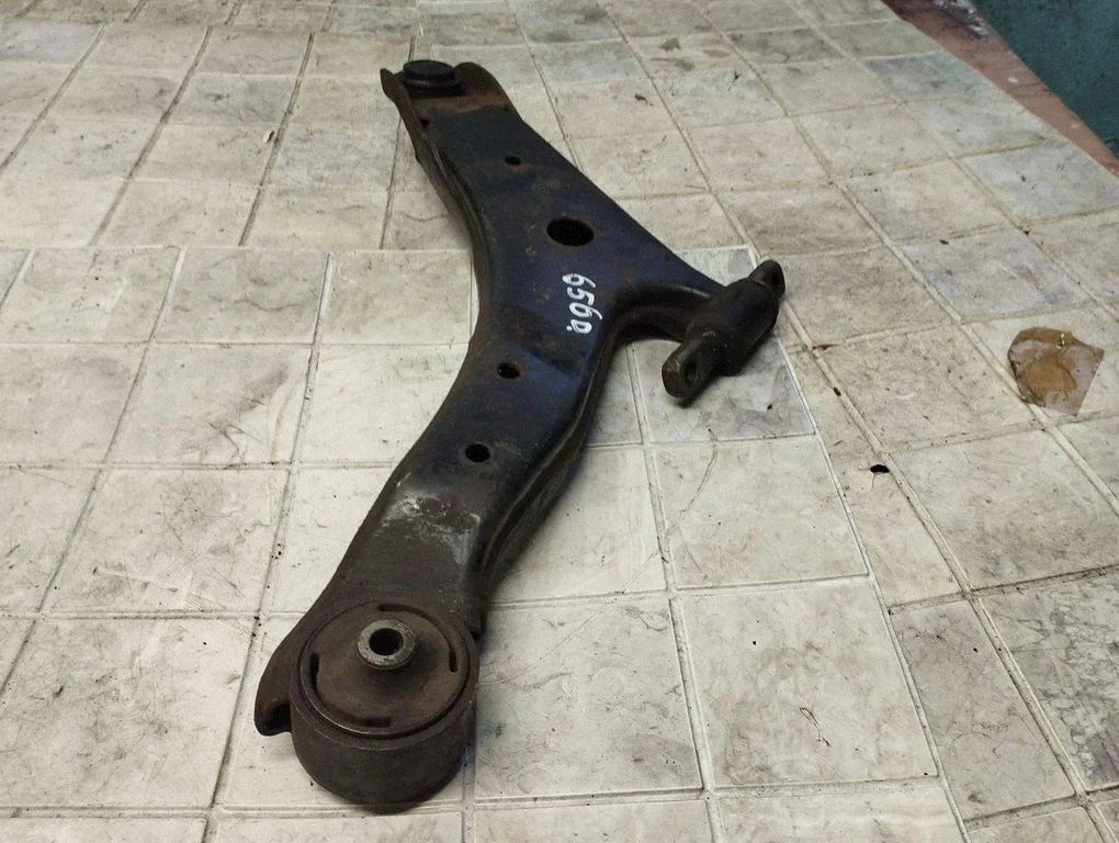 Front lower control arm/wishbone 5450226XX