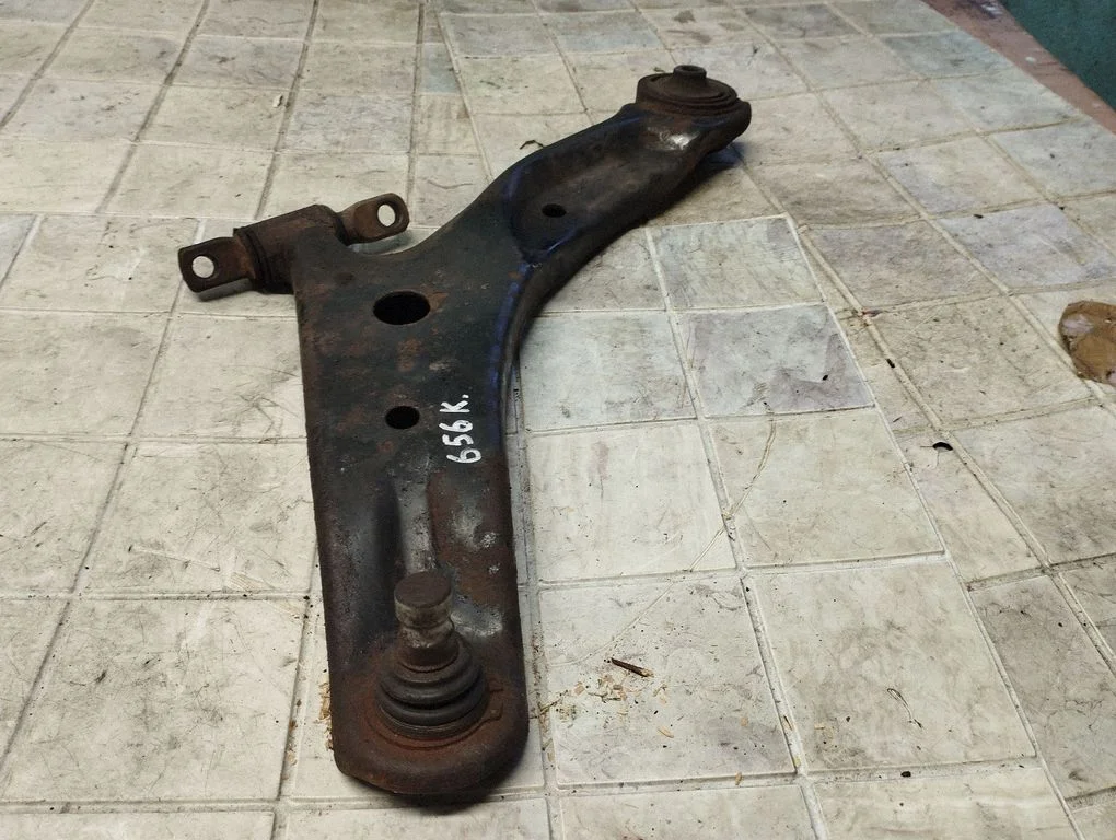 Front lower control arm/wishbone 5450226XX