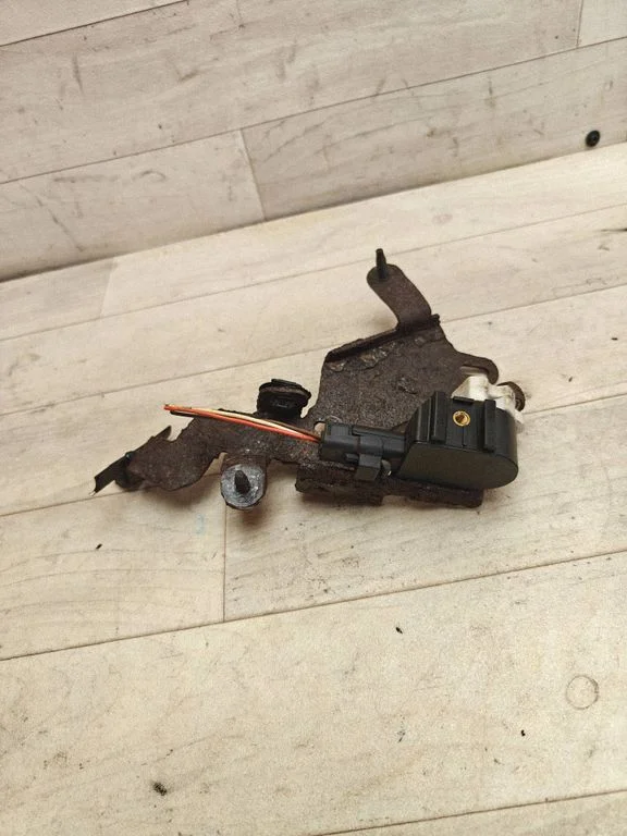 Headlight/headlamp level sensor – Citroen C5 (2008-2016)