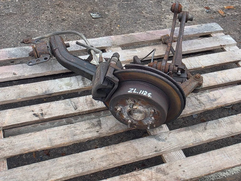Rear wheel hub – Toyota Avensis T250 (2003-2006)